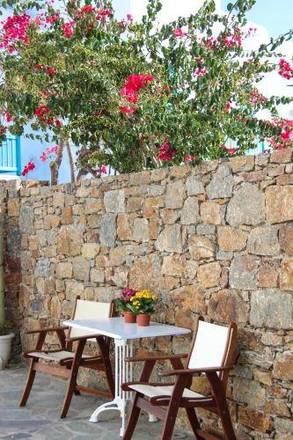 White Myth, Mykonos